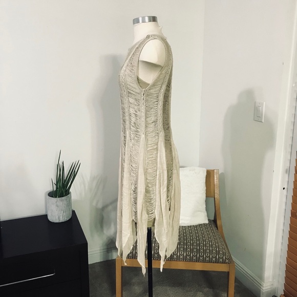 LINEN LIKE WHEAT COLOR UNIQUE DRESS - Picture 2 of 15